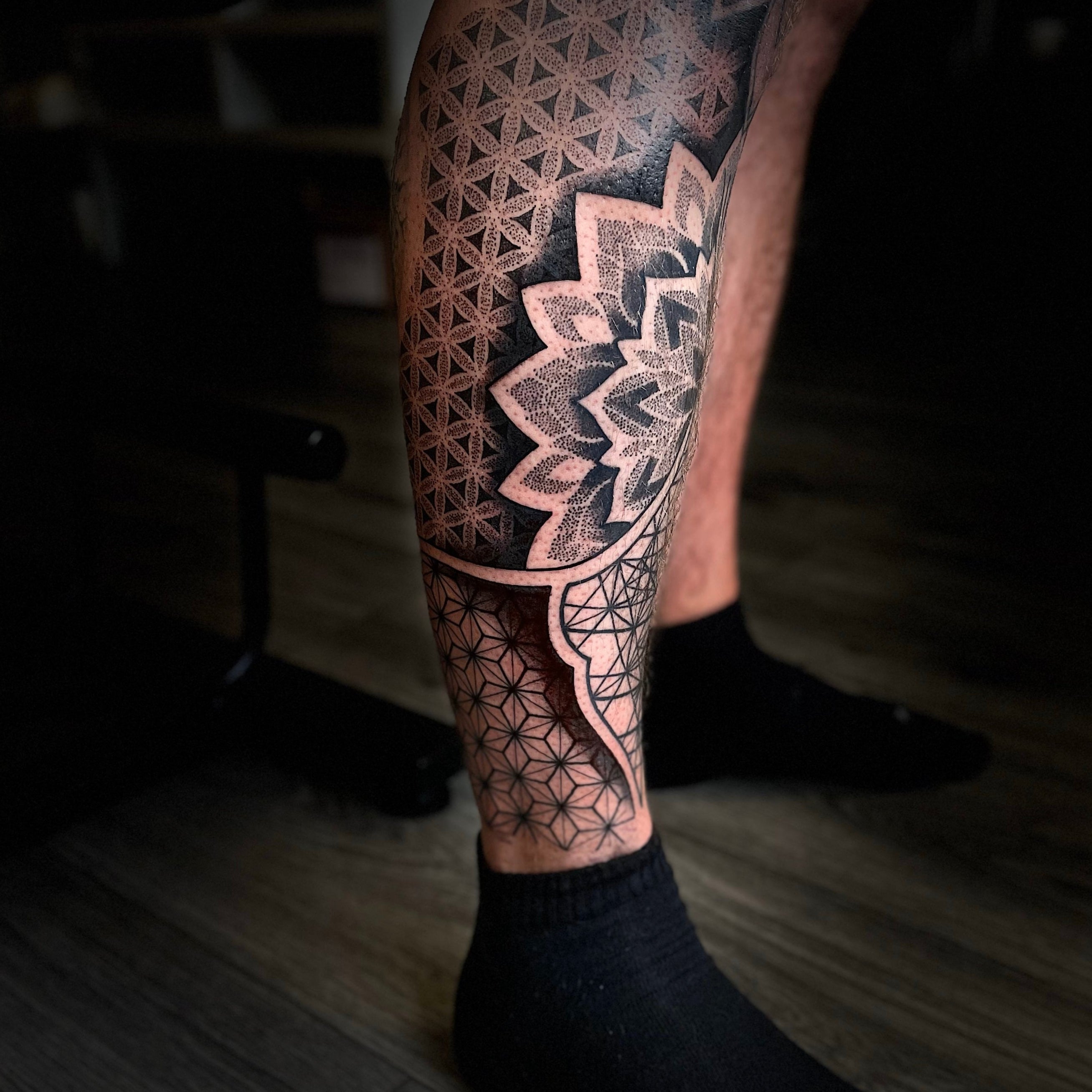 mandala dotwork tattoo